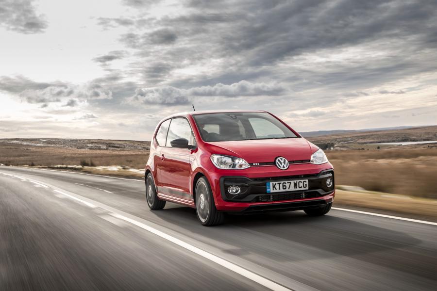  Volkswagen up! GTI 2018 года  (UK) (фото 20 из 36)